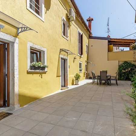 House Aves 2 Daire Kaštelir Dış mekan fotoğraf